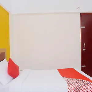 Hotel O Ganesh