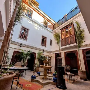 https://riad-chams-marrakech.marrakeshhotelsmorocco.com