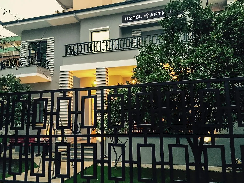 Hotel Antigone location